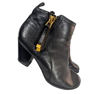 FRANCO SARTO! BLACK GENUINE LEATHER DUAL ZIPPER, GOLD HARDWARE, TASSEL BOOTS! 8M
